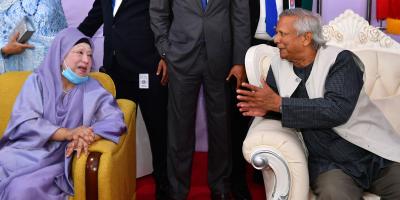 খালেদা জিয়াকে আনতে পেরে আমরা গর্বিত: প্রধান উপদেষ্টা