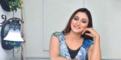 দাগহীন উজ্জ্বল ত্বক