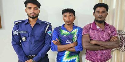 টেকনাফে অপহৃত দুই রোহিঙ্গা উদ্ধার, আটক ৩