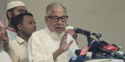 ফ্যাসিস্টদের বিরুদ্ধে রাজনৈতিক ঐক্য গড়ে তুলতে হবে: নজরুল ইসলাম খান