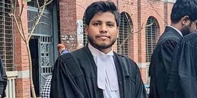 মা-বাবাকে নিয়ে ওমরাহ পালন হলো না আলিফের
