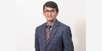 ভিউ হচ্ছে এ সময়ের দাবি: আজিজুল হাকিম