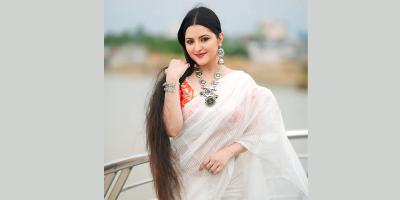 টালিউডে অভিষেক হচ্ছে পরীমনির