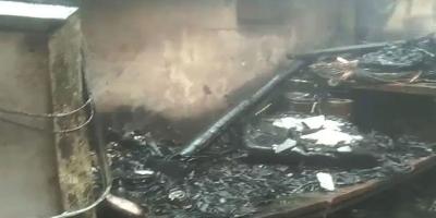 টেলিভিশন বিস্ফোরণে পুড়ল আধাপাকা বাড়ি