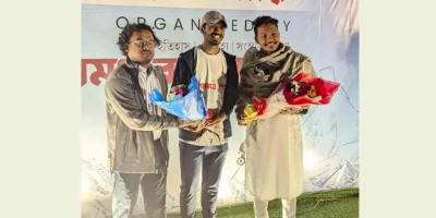 চট্টগ্রামে ৩০০ সাইক্লিস্টের র‌্যালি, এভারেস্ট বিজয়ী তাম্মাতকে সংবর্ধনা