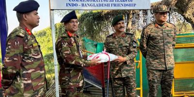 বাংলাদেশ ও ভারতের সেনাবাহিনীর উচ্চপর্যায়ের সৌজন্য সাক্ষাৎ