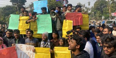 প্রাইভেটকারের ধাক্কায় বুয়েট শিক্ষার্থী নিহত, দ্রুত বিচারসহ ৬ দাবি সহপাঠীদের