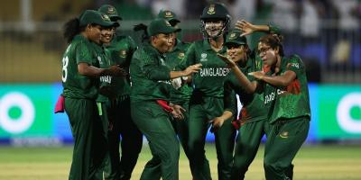 নারী ক্রিকেটারদের বেতন বাড়াল বিসিবি