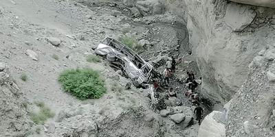 ইরানে বাস দুর্ঘটনায় নিহত ১০