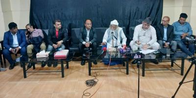 বন্দরে কথায় কথায় বিদেশিদের ডেকে আনার দরকার নেই: ফরহাদ মজহার