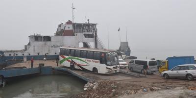 পাটুরিয়া-দৌলতদিয়ায় ৭ ঘণ্টা পর ফেরি চলাচল স্বাভাবিক
