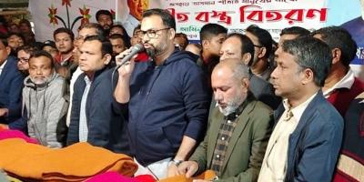 আওয়ামী লীগ জনগণ থেকে বিচ্ছিন্ন ছিল: আমিনুল হক