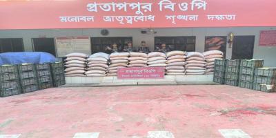 সিলেট সীমান্তে চোরাই পণ্য জব্দ