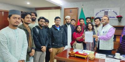 দুই কার্যদিবসের মধ্যে ডাকসু নির্বাচনের রোডম্যাপ ঘোষণার দাবি