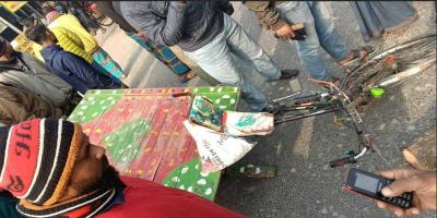 ঝিনাইদহে বাসের ধাক্কায় প্রাণ গেল ভ্যানচালকের