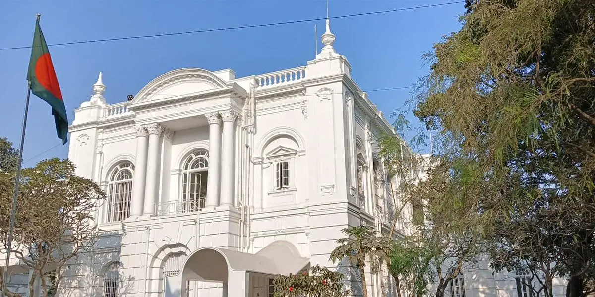 আন্তর্জাতিক অপরাধ ট্রাইব্যুনালের মূল ভবন উদ্বোধন মঙ্গলবার । খবরের কাগজ