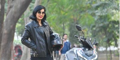 শীতে বাইকারদের স্টাইলিশ লুক