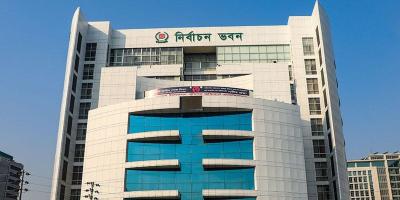 ইসির নির্দেশে ভবনের বাইরেই মিলবে এনআইডি সেবা