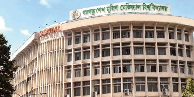 বিএসএমএমইউ-এ চিকিৎসক-নার্সসহ ১৫ জন বরখাস্ত