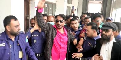 ব্যবসায়ী হত্যা মামলায় ছাত্রদলের সাবেক সভাপতিসহ ৮ জনকে খালাস