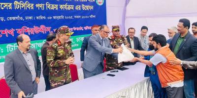 মজুতদারির কারণে চালের বাজার অস্থিতিশীল: বাণিজ্য উপদেষ্টা