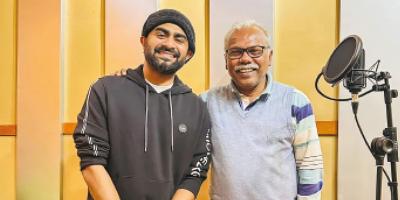 এবার ইমরানের সুরে গাইলেন ফজলুর রহমান বাবু