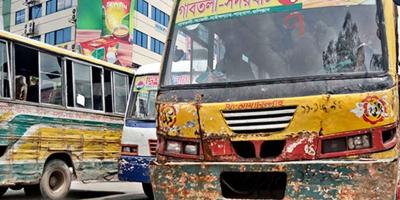 জীর্ণদশায় চলছে লক্কড়-ঝক্কড় বাস