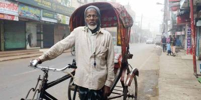 ‘মানুষ প্যাডেল বাদ দিয়া অটো খোঁজইন’