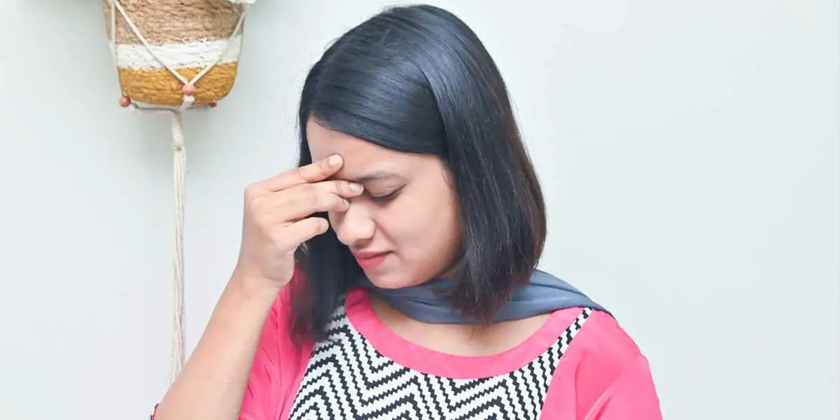 মাথাব্যথা কমানোর ঘরোয়া উপায়