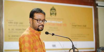 বিতর্কিতরা বাংলা একাডেমি সাহিত্য পুরস্কার পাবেন না: মহাপরিচালক