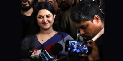 আত্মসমর্পণ করে জামিন পেলেন পরীমণি