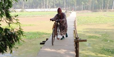 চিরিরবন্দরে একটি সেতুর অপেক্ষায় ৫৪ বছর পার
