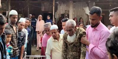 স্ত্রীর জানাজার আগেই মারা গেলেন স্বামী