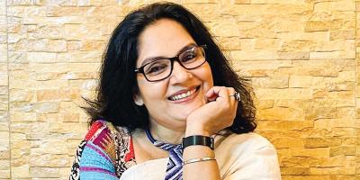 রিকশার ধাক্কায় আহত অভিনেত্রী শাহনাজ খুশি