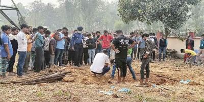 গণ-অভ্যুত্থানে নিহত ৪ জনের মরদেহ উত্তোলন