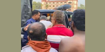 পাবনায় পুলিশের থেকে আওয়ামী লীগ নেতাকে ছিনতাইয়ের ঘটনায় আটক ১৬