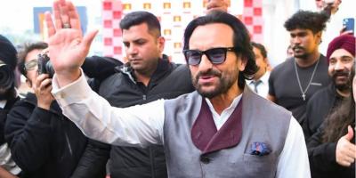 সুস্থ হয়ে  গণমাধ্যমের সামনে যা বললেন সাইফ