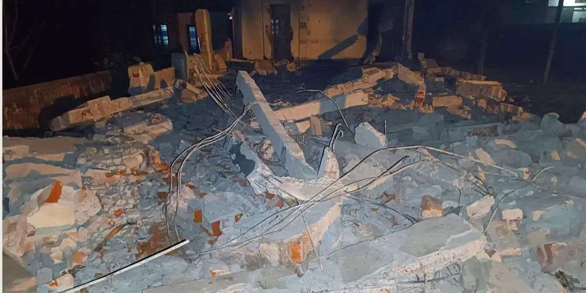 গুঁড়িয়ে দেওয়া হলো মেলান্দহ উপজেলা আওয়ামী লীগের কার্যালয়