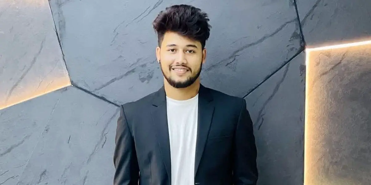 ওসিকে হুমকি দিয়েও ধরাছোঁয়ার বাইরে