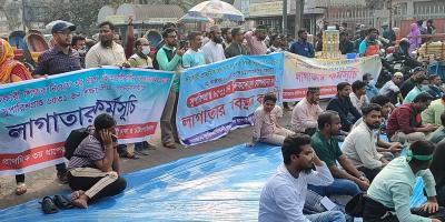 প্রাথমিকের নিয়োগ বাতিল হওয়া প্রার্থীদের শাহবাগে অবস্থান