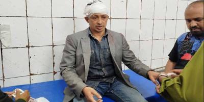 টেন্ডার নিয়ে মারামারি, ভিডিও করায় সাংবাদিককে কুপিয়ে জখম