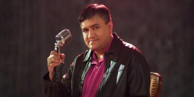 বহুমাত্রিক গানের কণ্ঠশিল্পী শামস মনোয়ার