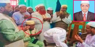 পীরের হাতে হাত রেখে আ.লীগ নেতার ইসলামী আন্দোলনে যোগদান!