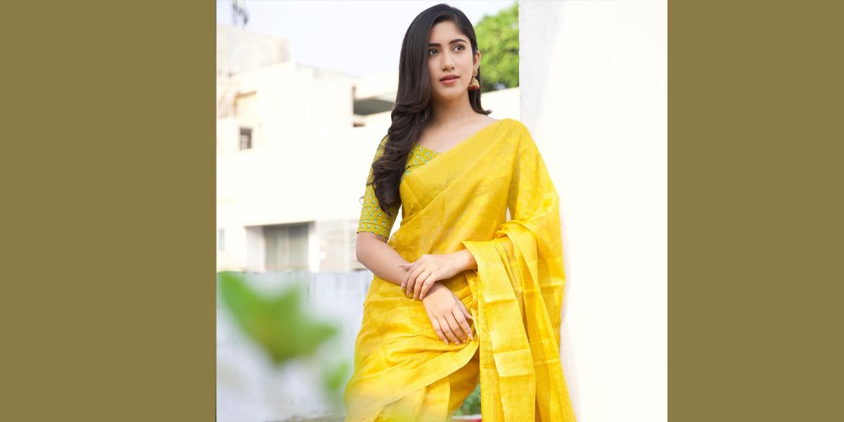 বসন্ত ভালোবাসায়