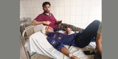 দাউদকান্দিতে ভ্রাম্যমাণ আদালতে বালু ব্যবসায়িদের হামলা, আহত ৫