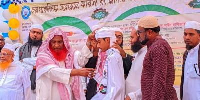 চরপাথালিয়া মাদরাসায় এক বছরে হাফেজ হয়েছেন ৫৬ জন
