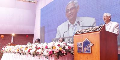 ইস্ট ওয়েস্ট বিশ্ববিদ্যালয়ে বসন্তকালীন সেমিস্টারের নবীনবরণ