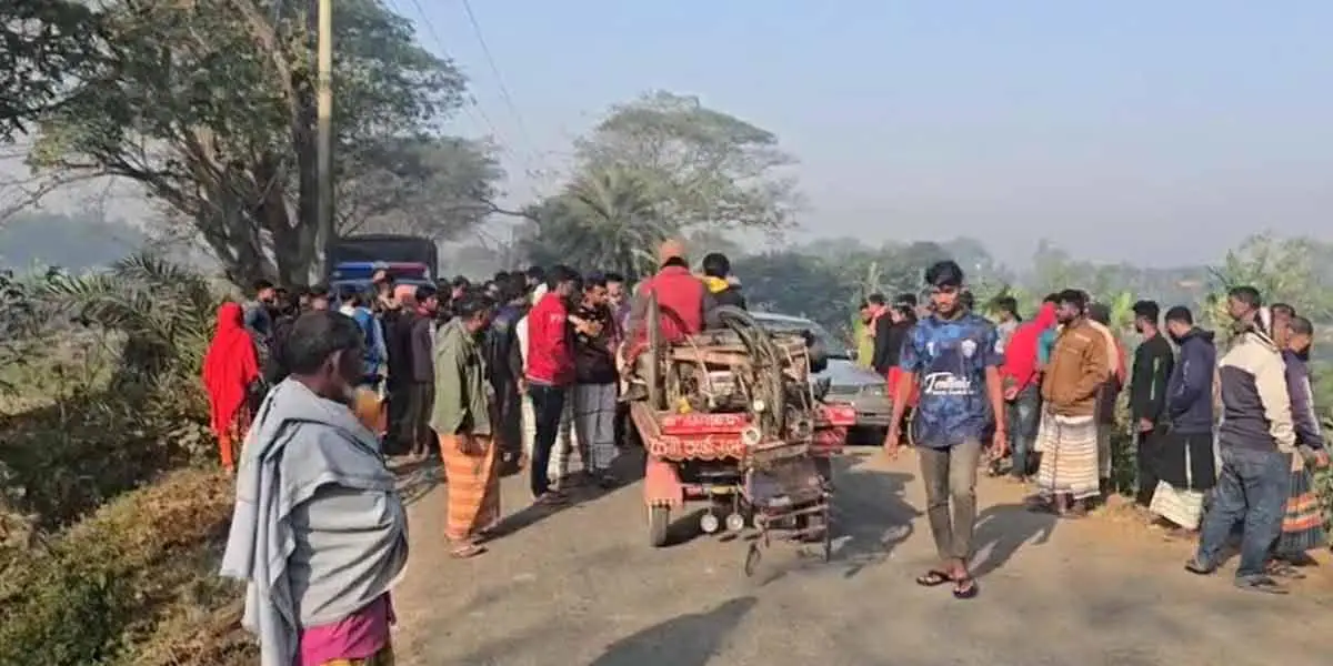 সাঁথিয়ায় চালককে হত্যা করে ভ্যান ছিনতাই