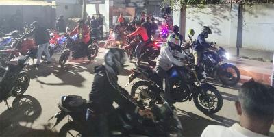 চাঁদা না দেওয়ায় রাবির শিক্ষার্থীদের মারধর, আটক ৪