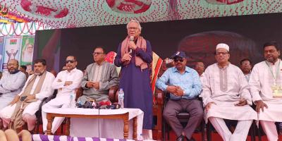 অন্তর্বর্তী সরকারের প্রথম দায়িত্ব গণতান্ত্রিক সরকার গঠন: রিজভী